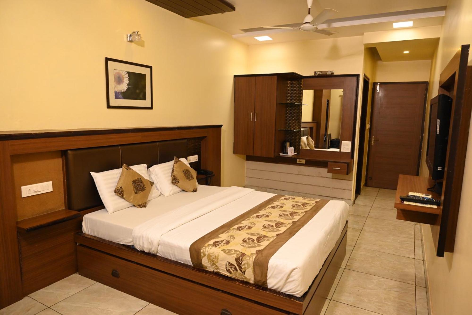 Hotel Plaza Inn, Ajmer Extérieur photo